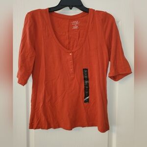 Banana Republic Henley tee. Size large.  New with tags